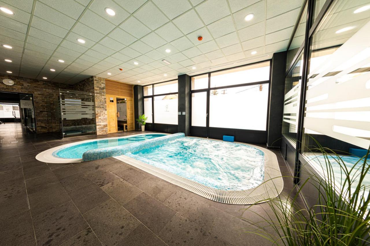 Filo Hotel Wellness & Spa Gheorgheni  ภายนอก รูปภาพ